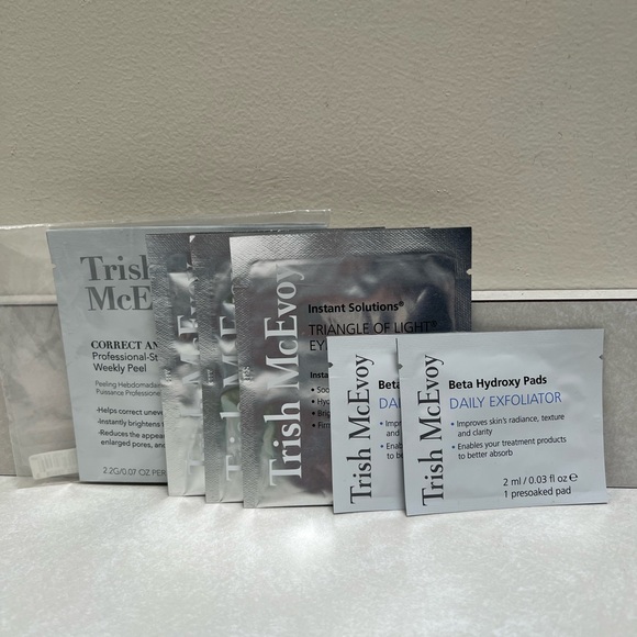Trish McEvoy Face Care Set Includes Triangle of Light Eye Masks & Weekly Peels - Picture 1 of 4